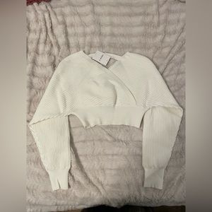 Forever 21 White Knit Cropped Sweater Size Small